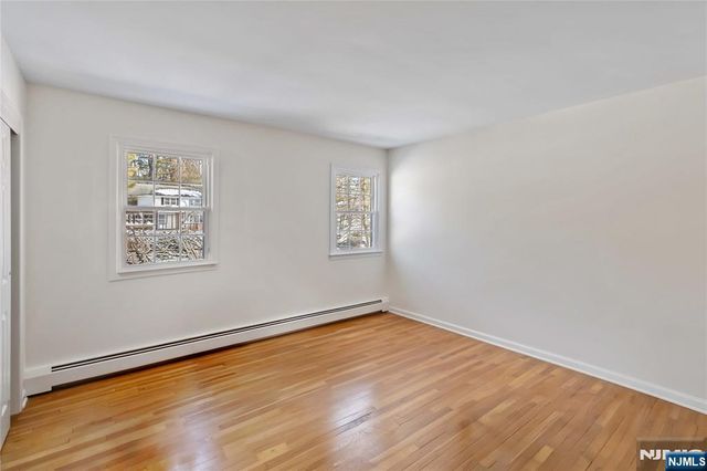 18 Kings Court, Woodcliff Lake, NJ 07677