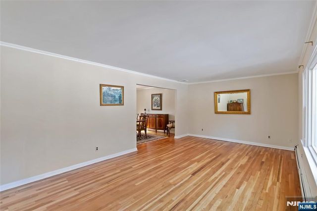 18 Kings Court, Woodcliff Lake, NJ 07677