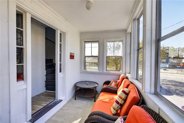 9 Cobb Street, East Providence, RI 02914