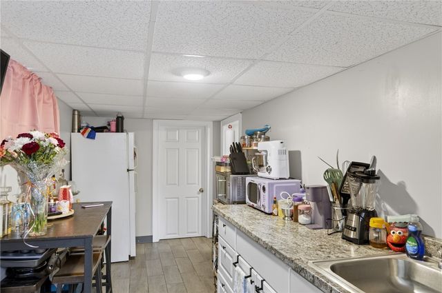 9 Cobb Street, East Providence, RI 02914