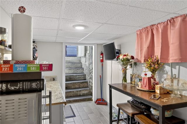 9 Cobb Street, East Providence, RI 02914