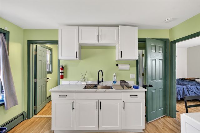 9 Cobb Street, East Providence, RI 02914