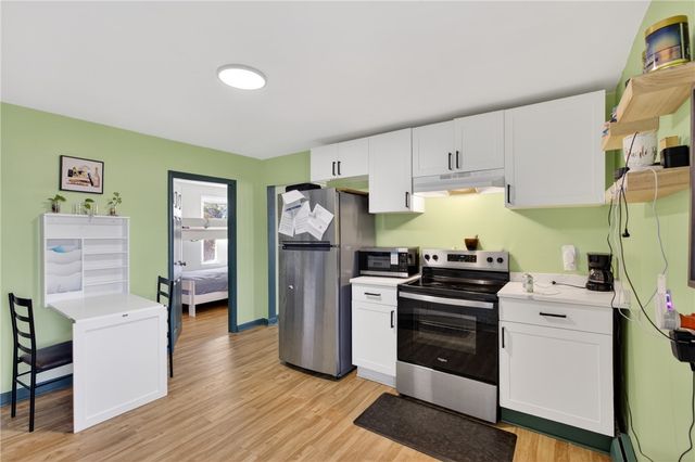 9 Cobb Street, East Providence, RI 02914