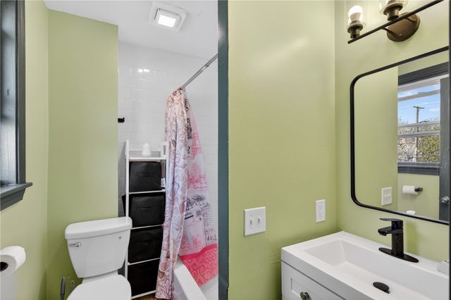 9 Cobb Street, East Providence, RI 02914