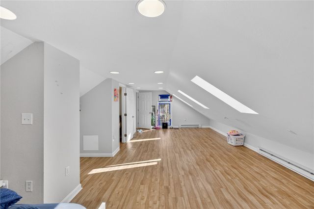 9 Cobb Street, East Providence, RI 02914