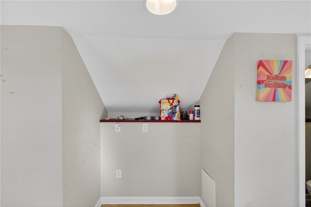 9 Cobb Street, East Providence, RI 02914