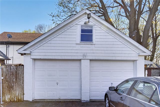 9 Cobb Street, East Providence, RI 02914