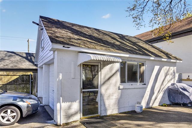 9 Cobb Street, East Providence, RI 02914