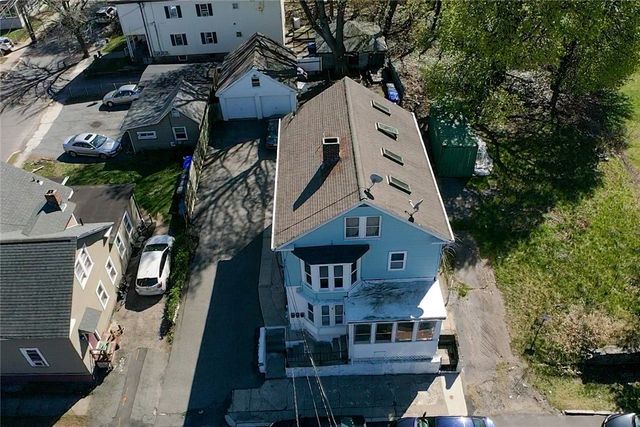 9 Cobb Street, East Providence, RI 02914