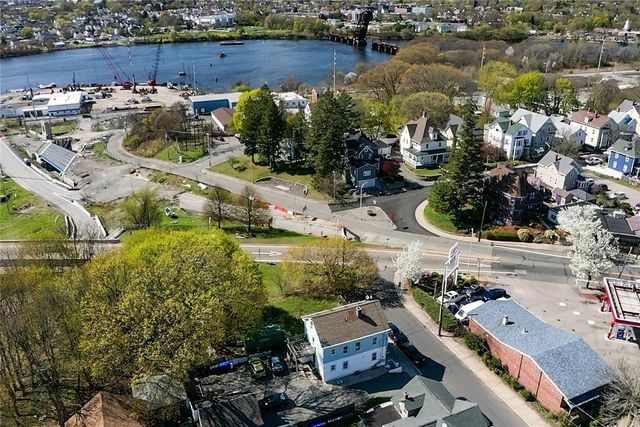 9 Cobb Street, East Providence, RI 02914