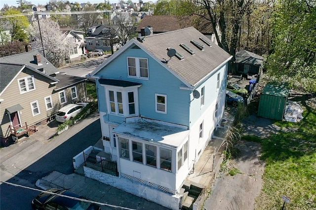 9 Cobb Street, East Providence, RI 02914