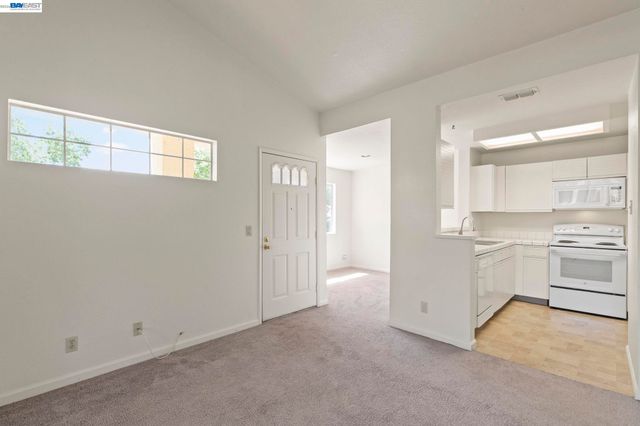 6967 Stagecoach Rd G, Dublin, CA 94568