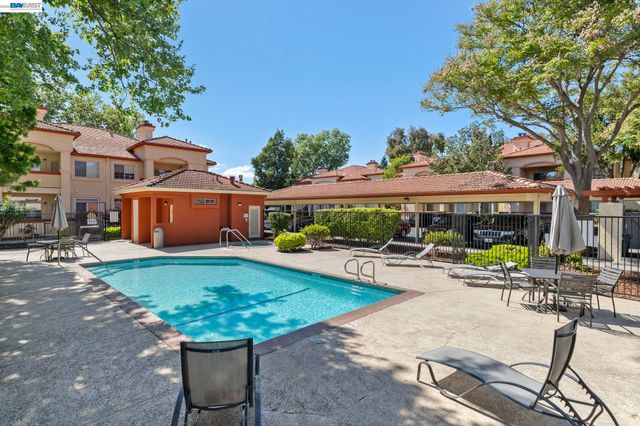 6967 Stagecoach Rd G, Dublin, CA 94568