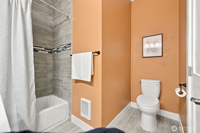 3301 17th Avenue S, Seattle, WA 98144