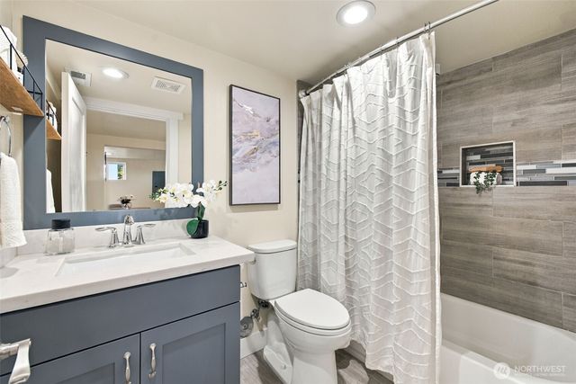 3301 17th Avenue S, Seattle, WA 98144