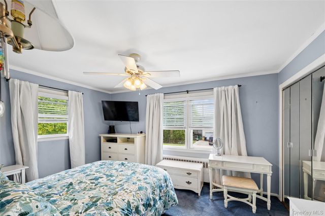 275 Violet Street, Massapequa Park, NY 11762