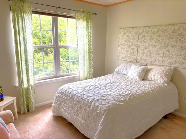 4953 Ravine Court, Ann Arbor, MI 48105