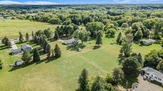 4707 Cannonsburg Road NE, Belmont, MI 49306