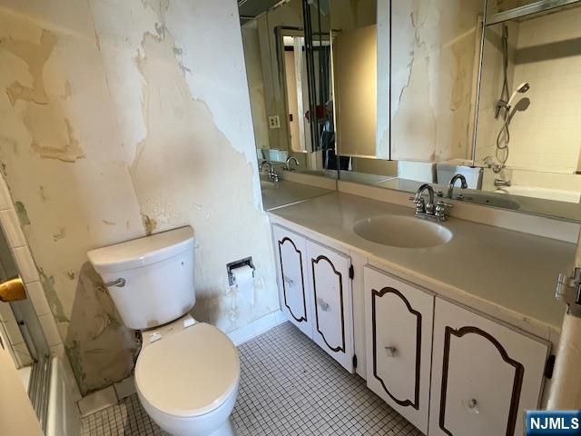 300 Winston Drive 502, Cliffside Park, NJ 07010