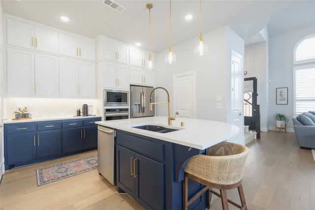 2712 Fiddler Way, Mckinney, TX 75071