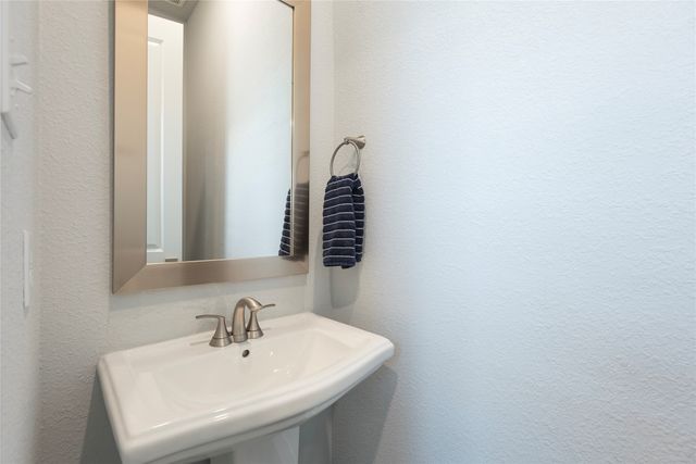 2712 Fiddler Way, Mckinney, TX 75071