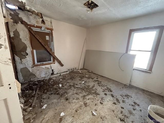 2631 Brownell Boulevard, Flint, MI 48504