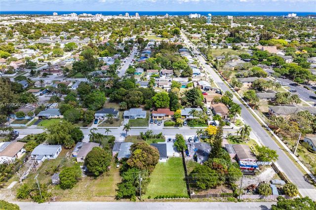 328 SW 11th Ave, Delray Beach, FL 33444