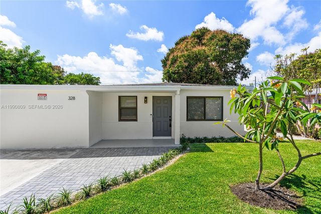 328 SW 11th Ave, Delray Beach, FL 33444