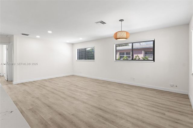 328 SW 11th Ave, Delray Beach, FL 33444