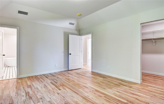 9 Black Gum Court, Newburgh, NY 12550