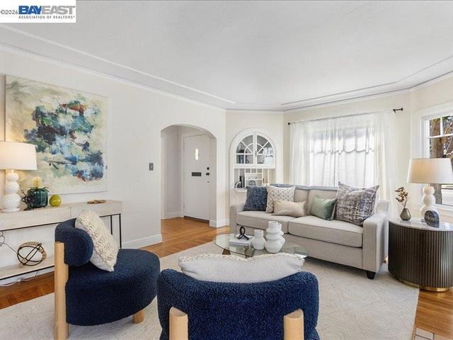 321 321 Central Ave, Alameda, CA 94501