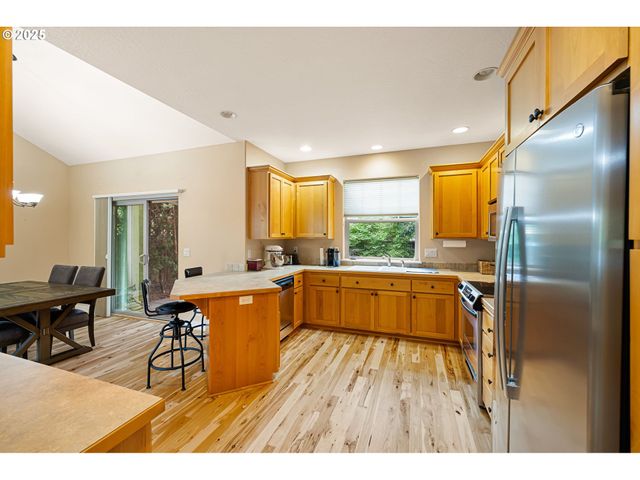 87932 ERDMAN Way, Veneta, OR 97487