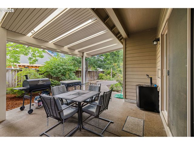 87932 ERDMAN Way, Veneta, OR 97487