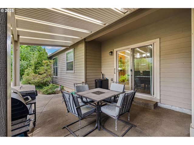 87932 ERDMAN Way, Veneta, OR 97487