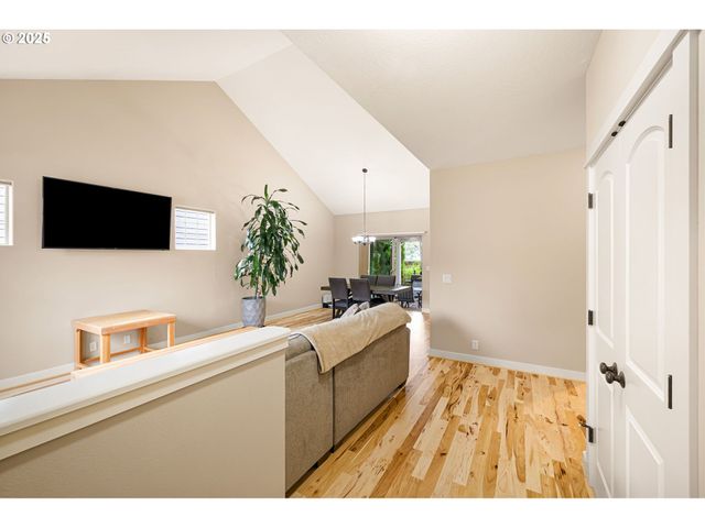 87932 ERDMAN Way, Veneta, OR 97487