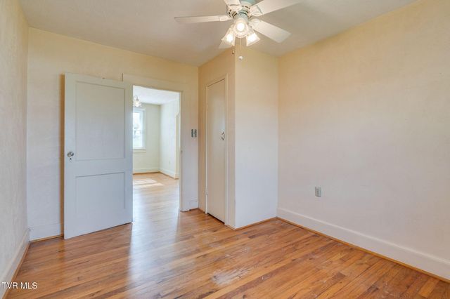 1024 East Mckinney Avenue, Rogersville, TN 37857
