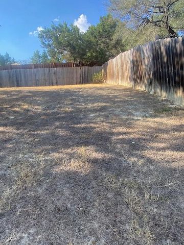 435 Sailmaster ST B, Lakeway, TX 78734