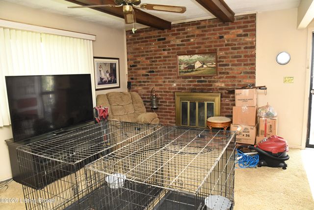 5100 Sprucewood Dr, Louisville, KY 40291