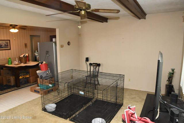 5100 Sprucewood Dr, Louisville, KY 40291