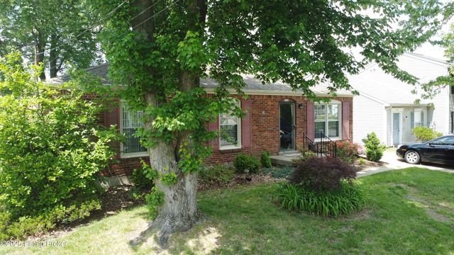 5100 Sprucewood Dr, Louisville, KY 40291