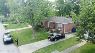 5100 Sprucewood Dr, Louisville, KY 40291