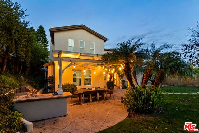 3821 Luna Court, Altadena, CA 91001