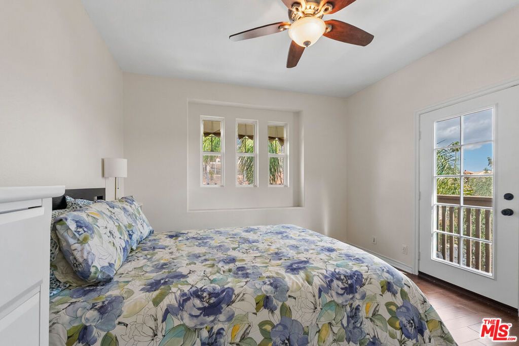 Image 15 of property listing at 3821 Luna Court, Altadena, CA 91001