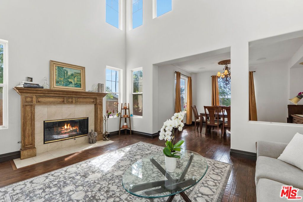 Image 6 of property listing at 3821 Luna Court, Altadena, CA 91001