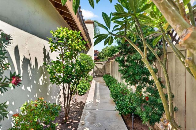 12011 Via Hacienda, El Cajon, CA 92019