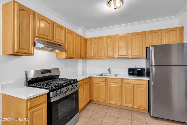 500 Deal Lake Drive 5E, Asbury Park, NJ 07712