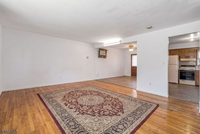 310 Main St, South Hackensack Twp., NJ 07606