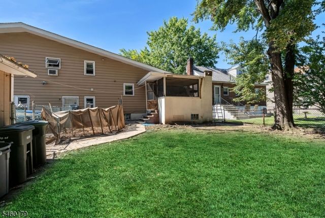 310 Main St, South Hackensack Twp., NJ 07606