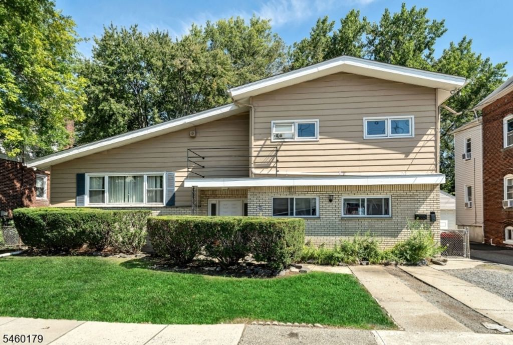 310 Main St, South Hackensack Twp., NJ 07606