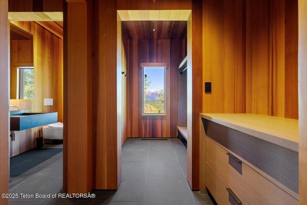 585 W SENA Road, Jackson, WY 83001 photo 45